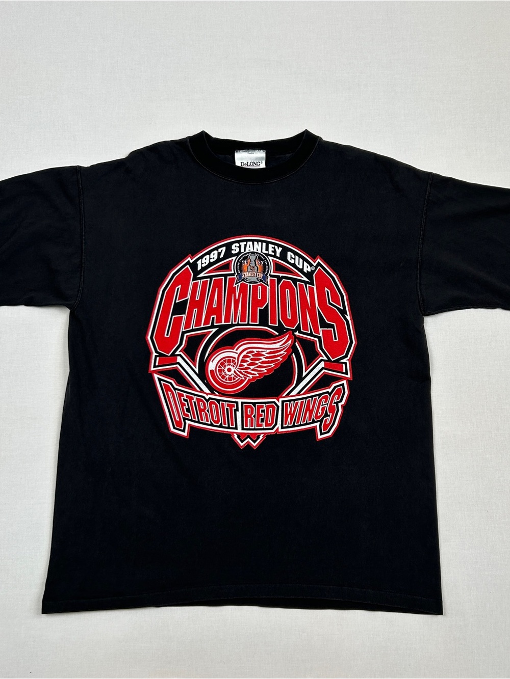Vintage 1997 Stanley Cup Detroit Red Wings NHL Tee